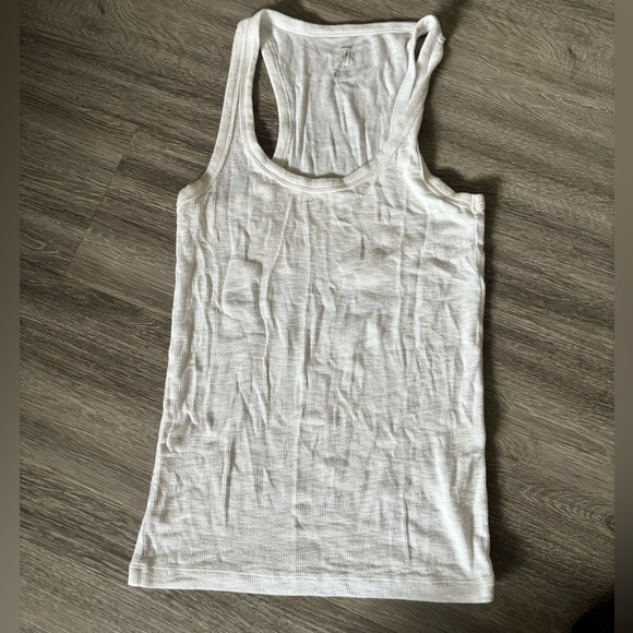 Size S shirt bundle. - Picture 2 of 5